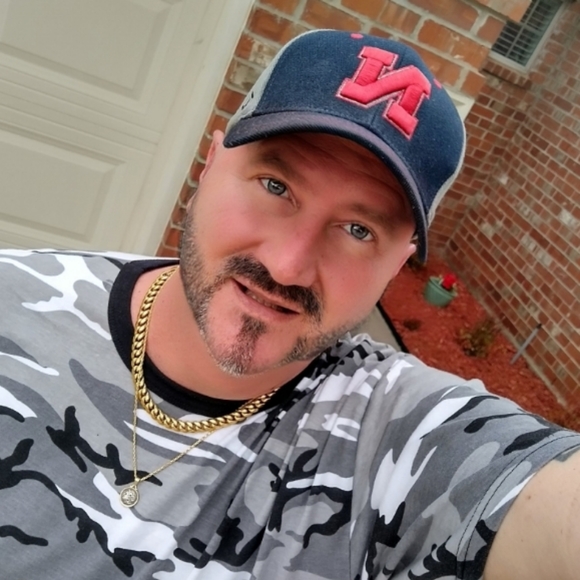 Meet your Posher, Jerald - Picture 5 of 6